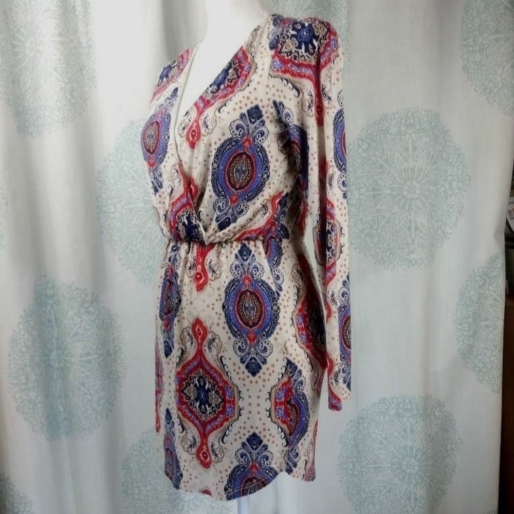 Style Rack V-neck Mini Dress Size Small - Picture 2 of 5